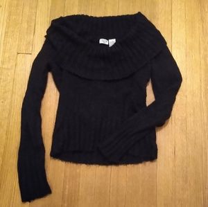 Venus Black Sweater